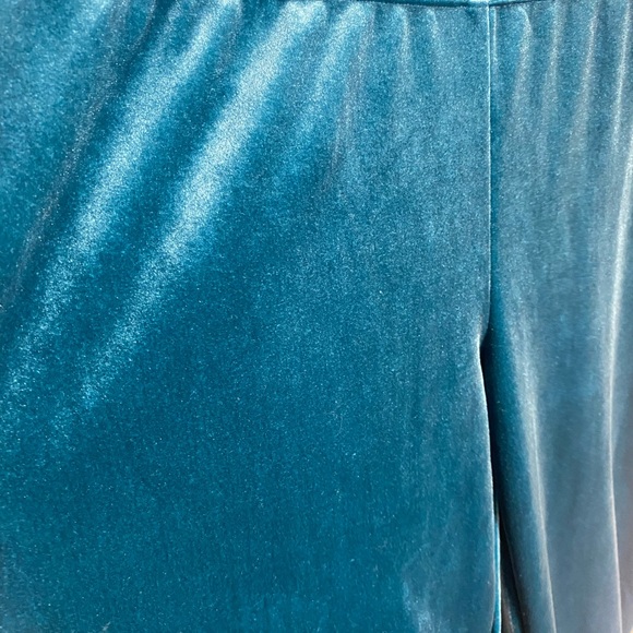 Women’s INC International Concepts Velour Leggings - Picture 4 of 6